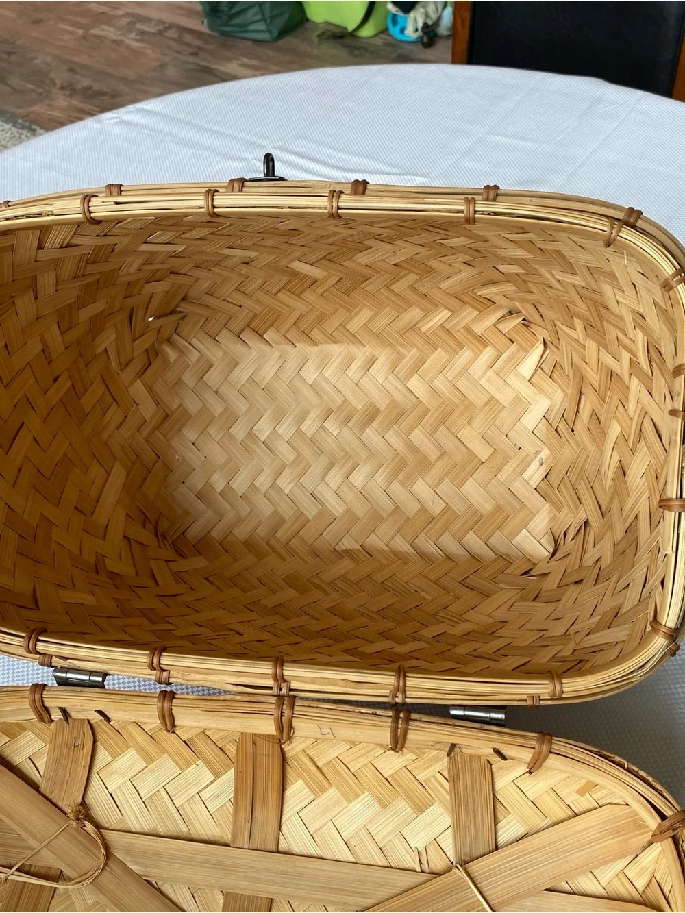 N/A handwoven rattan
